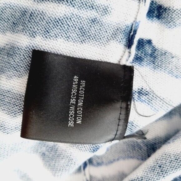 LAFAYETTE 148 Fine Knit Sleeveless Shell Top Blue & White Animal Pattern Sz S - Picture 7 of 7